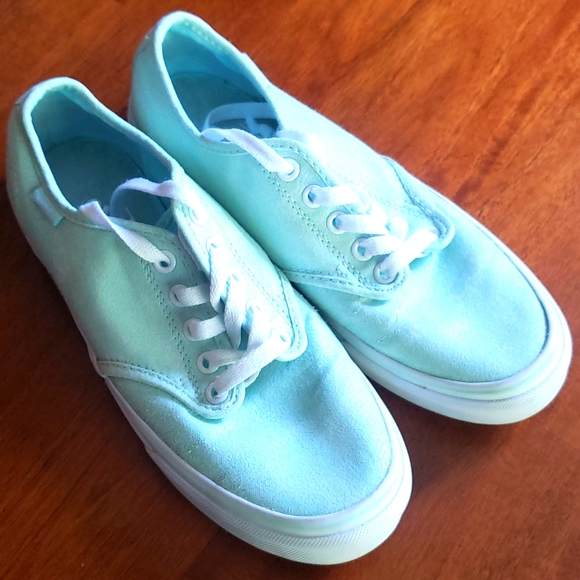 Vans Mandala Floral Mint Green Low Top Canvas Sneaker boho design - Picture 1 of 5